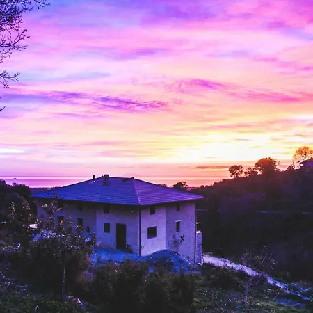 Eco Avec Vue Sur Feriehus Chiatra